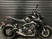 YAMAHA MT-09