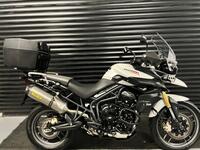 TRIUMPH TIGER 800