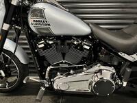 HARLEY-DAVIDSON Softail