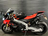APRILIA RSV4