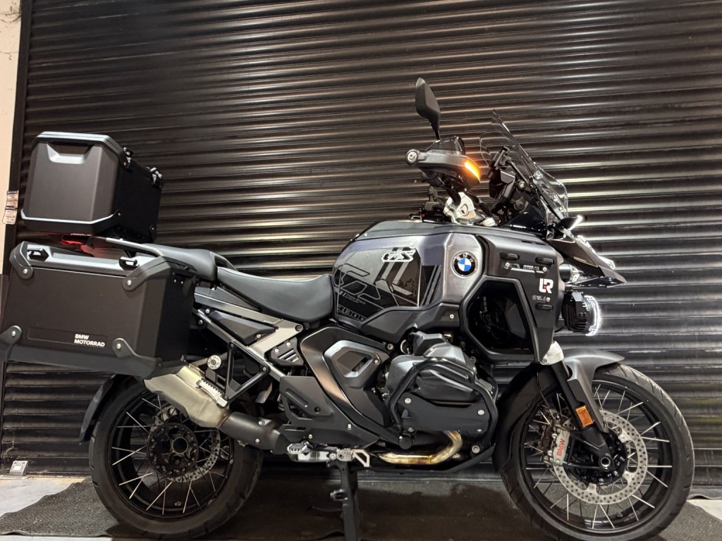 2025 BMW R 1300